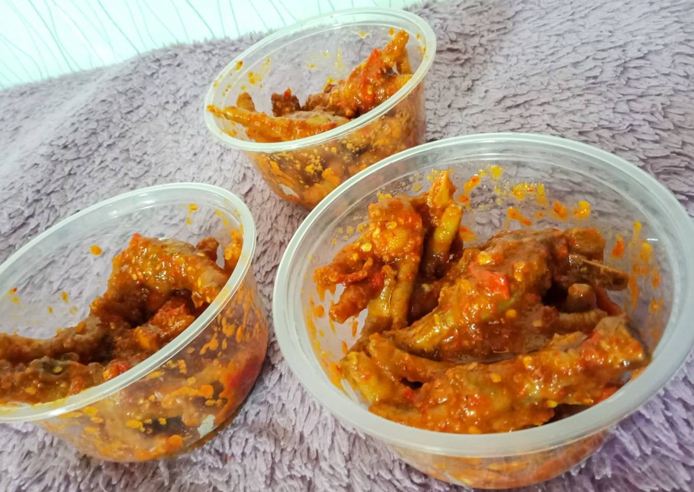 Balado ceker