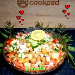 Simple chana chat A picture of Simple chana chat.