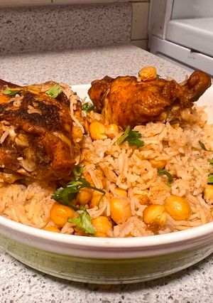 A picture of Chicken shawarma rice.