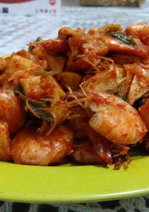 Foto resep Udang Balado Asam Pedas Manis Campur Kentang