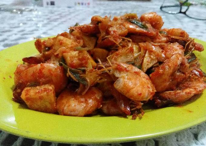 Udang Balado Asam Pedas Manis Campur Kentang