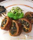 ROLO DE CARNE, CURGETE E MOLHO PESTO DE MANJERICÃO