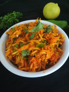 કાચા પપૈયા નું સલાડ(Raw Papaya Salad Recipe In Gujarati) રેસીપી મુખ્ય ફોટો