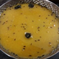 A picture of Mung aur masoor ki daal.