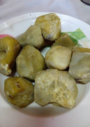 A picture of Boiled sweetpotatoes.