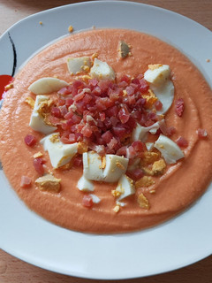 Una foto de Salmorejo cordobés Thermomix 😋