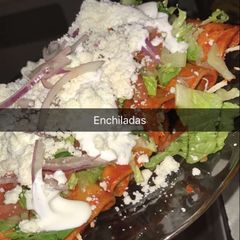 A picture of Enchiladas Rojas.