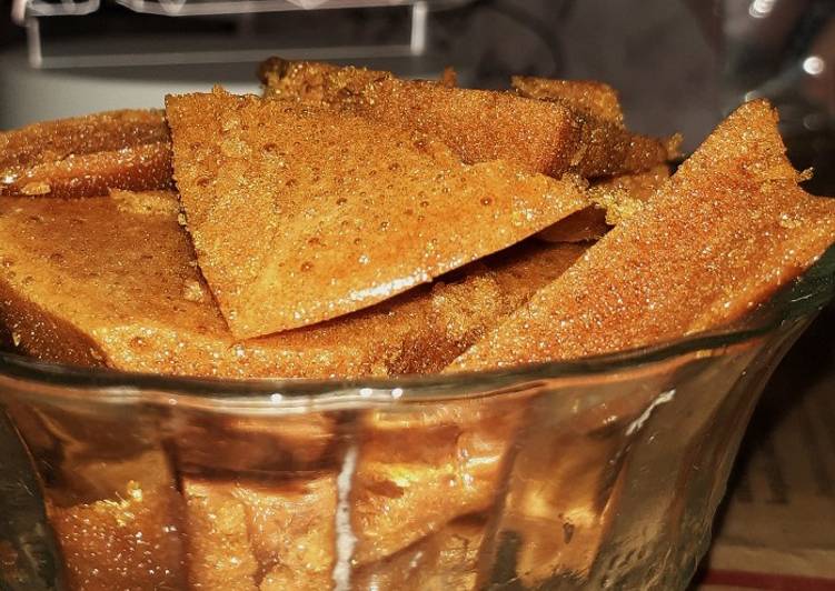 How to Cook Perfect Honeycomb Toffee / Dalgona Candy / Sponge Candy