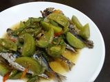 Tumis ikan cue cabe ijo