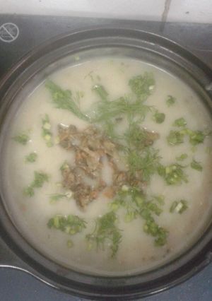 Hình của món Cháo Sò Gấc.