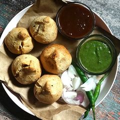 A picture of Airfryer Kachori.