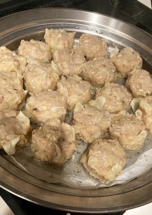 A picture of Juicy Pork Shumai.
