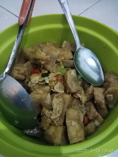 Foto resep Oseng tahu tuna