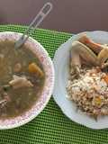 Sancocho de gallina criolla con arroz de fideos