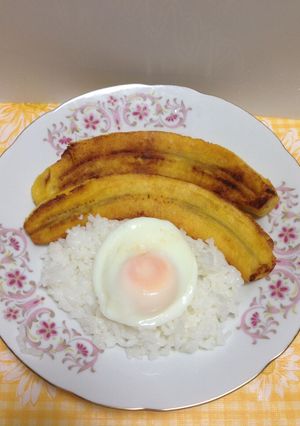 Una foto de Arroz a la cubana!!!