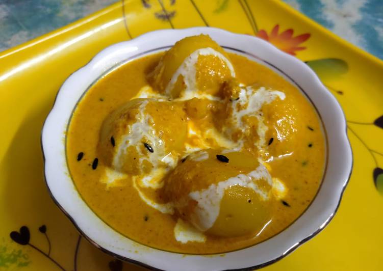 Recipe of Vegan Creamy shahi Aloo Dum
