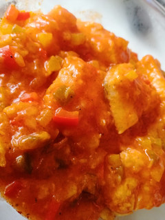 Una foto de Bacalao con tomate