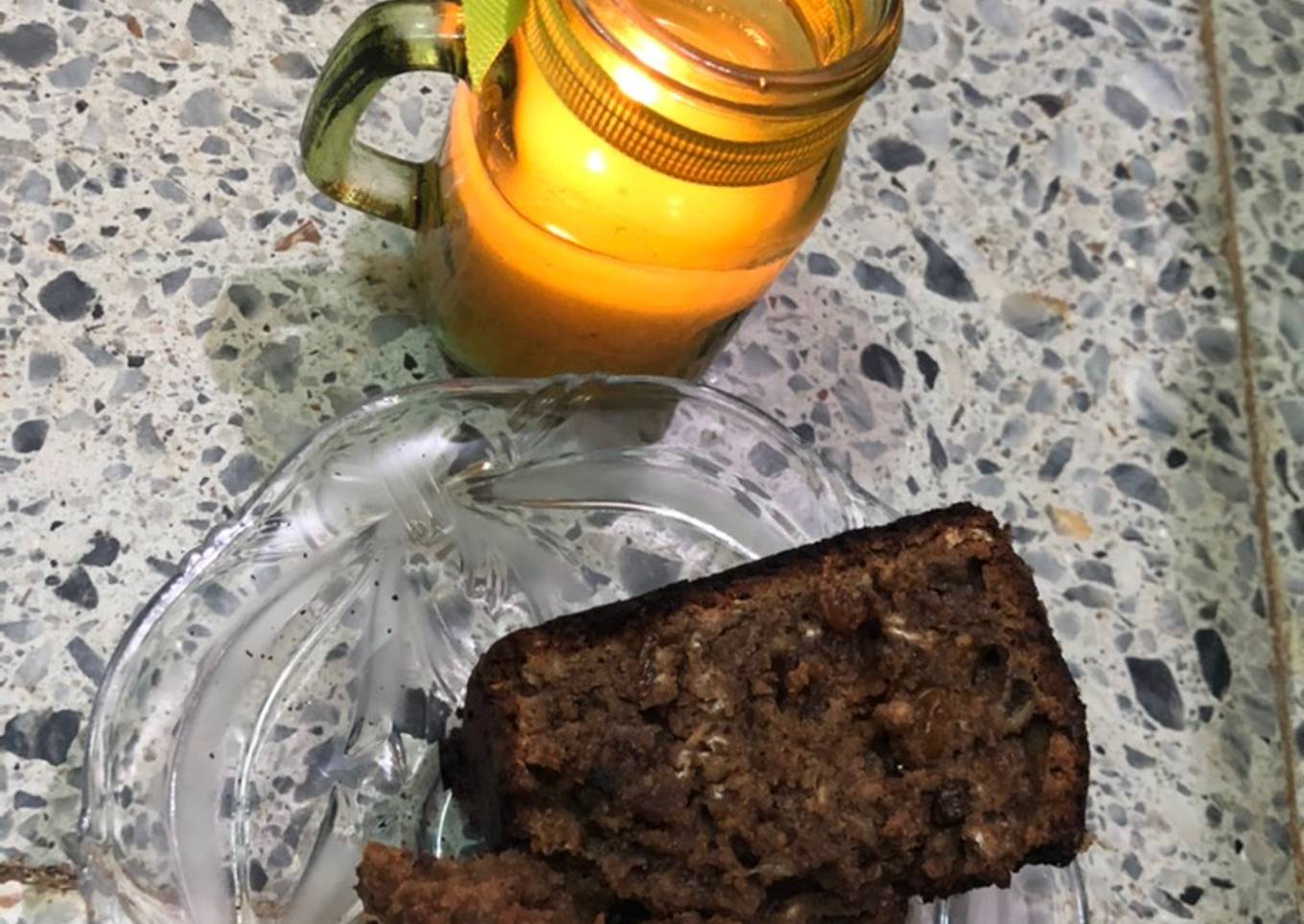 Chocolate banana oat bread