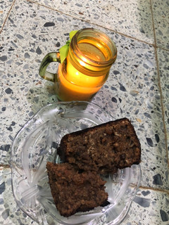A picture of Chocolate banana oat bread.