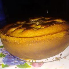 A picture of Ginger cinnamon cake.