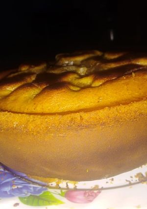 A picture of Ginger cinnamon cake.