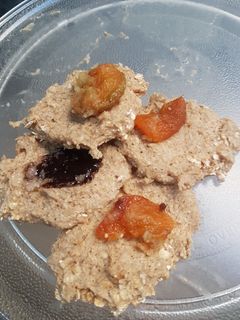 Una foto de Galletas veganas de avena y plátano