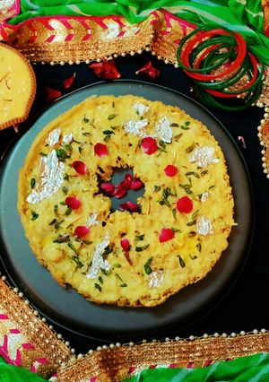 A picture of Kesari Rabri Ghevar.