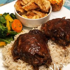 A picture of Instant Pot Jamaican Jerk Chicken Thighs.