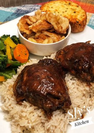 A picture of Instant Pot Jamaican Jerk Chicken Thighs.