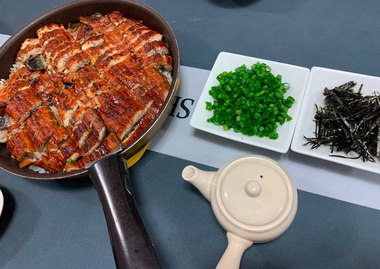 Hitsumabushi (Grilled Eel on Rice)