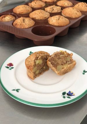 Almás, fahéjas, mandulás Mini muffin recept fotója