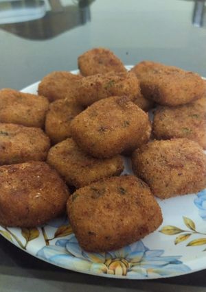 A picture of Crunchy poha bites.