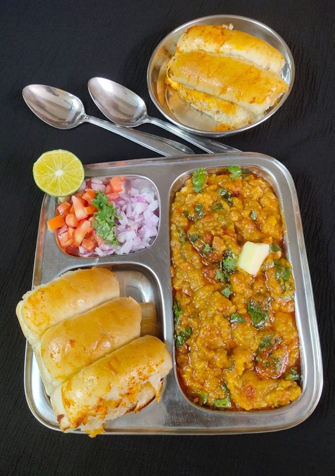 પાવભાજી રેસીપી મુખ્ય ફોટો