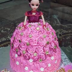 A picture of Princess Doll cake.