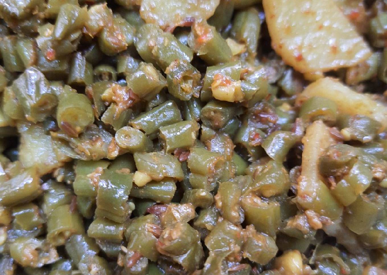 Aloo and French beans