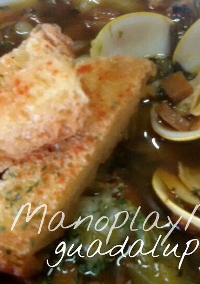 Una foto de Sopa de verduras con almejas en GME, F Y G y tradicional