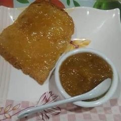 A picture of Apricot Jam💛😋.
