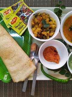 ઢોંસા વીથ મેગી મસાલા (Dosa Maggi Masala Recipe in Gujarati) રેસીપી મુખ્ય ફોટો
