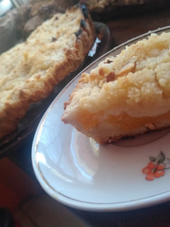 Una foto de Tarta crumble de manzana y duzno!