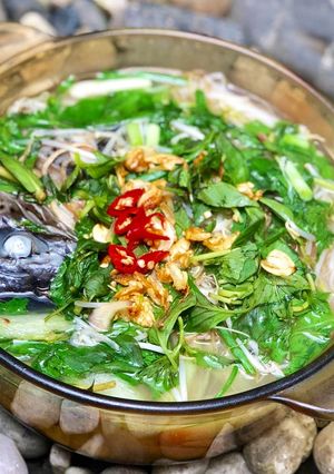 Hình của món Canh Chua Đầu Cá Hồi.