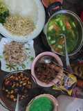 Soto ayam semarang beserta sate khas soto semarang