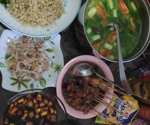 Cara Menyajikan Soto ayam semarang beserta sate khas soto semarang Mantul Banget