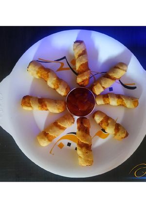 પોટેટો સ્પાઈરલ (potato spiral recipe in gujarati) રેસીપી મુખ્ય ફોટો