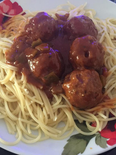 A picture of My Peppered Meatballs in a sauce. 🙄.