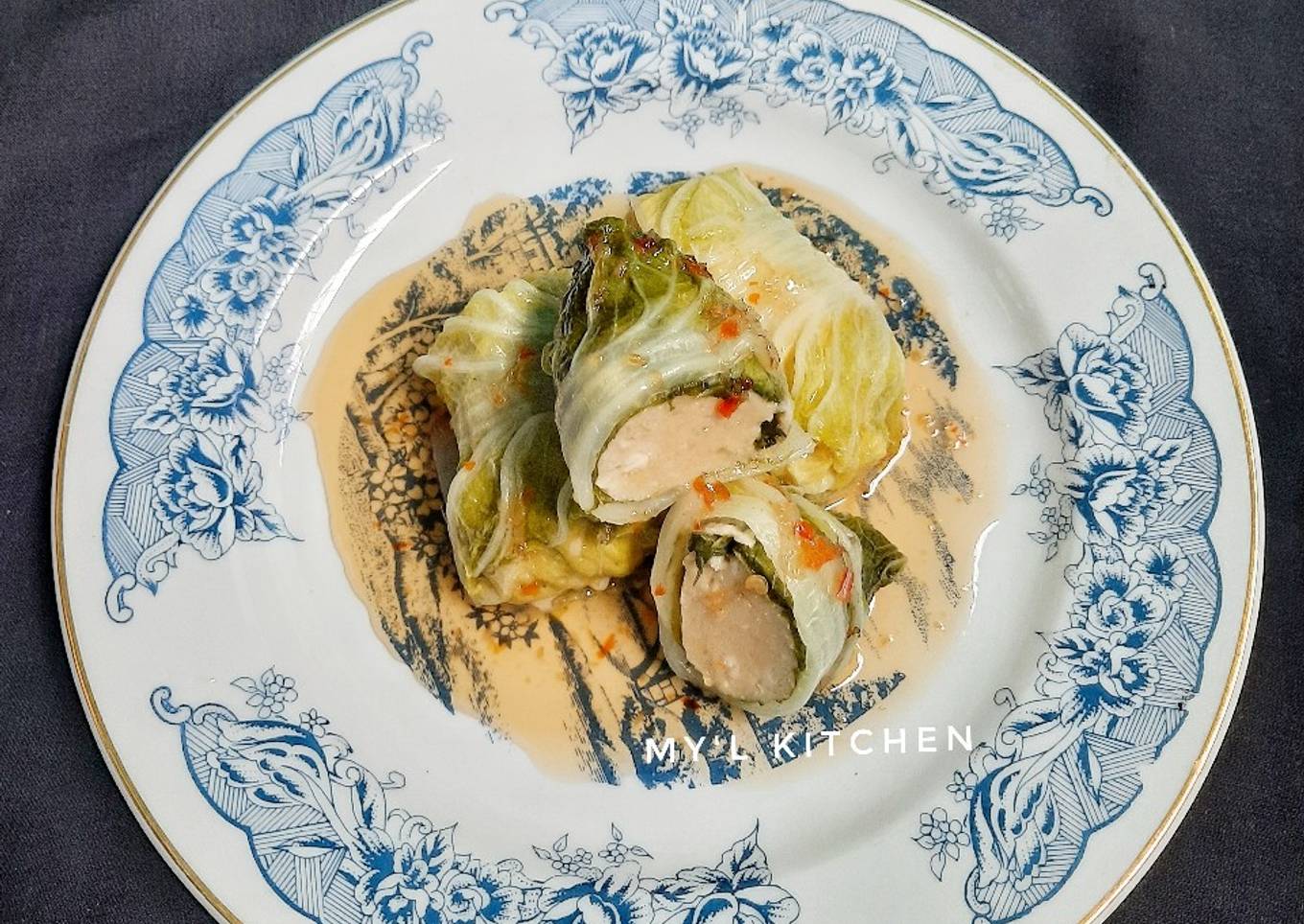 Sawi Gulung isi Ayam Sambal Bangkok