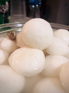 A picture of Rasgulla.