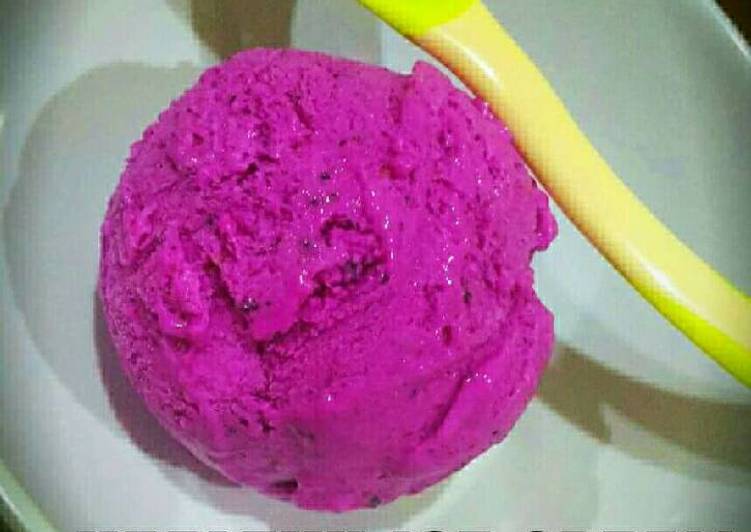 Resep Healthy Ice Cream (Dragon Fruit) yang Menggugah Selera
