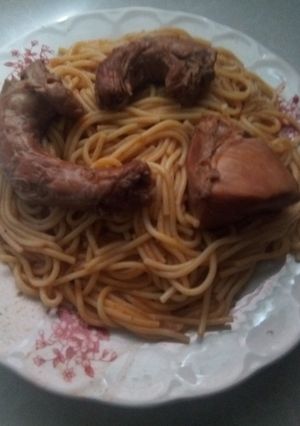 صورة لوصفة سباقيتي بصوص حمراء