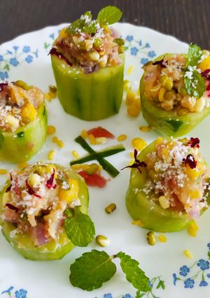 स्प्राउटेड क्यूकम्बर कप्स (sprouted cucumber cups recipe in Hindi) रेसिपी मुख्य फोटो
