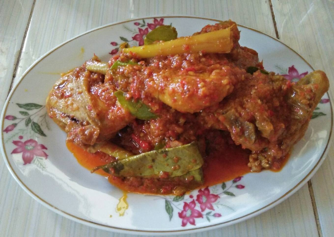 Ayam balado pedas
